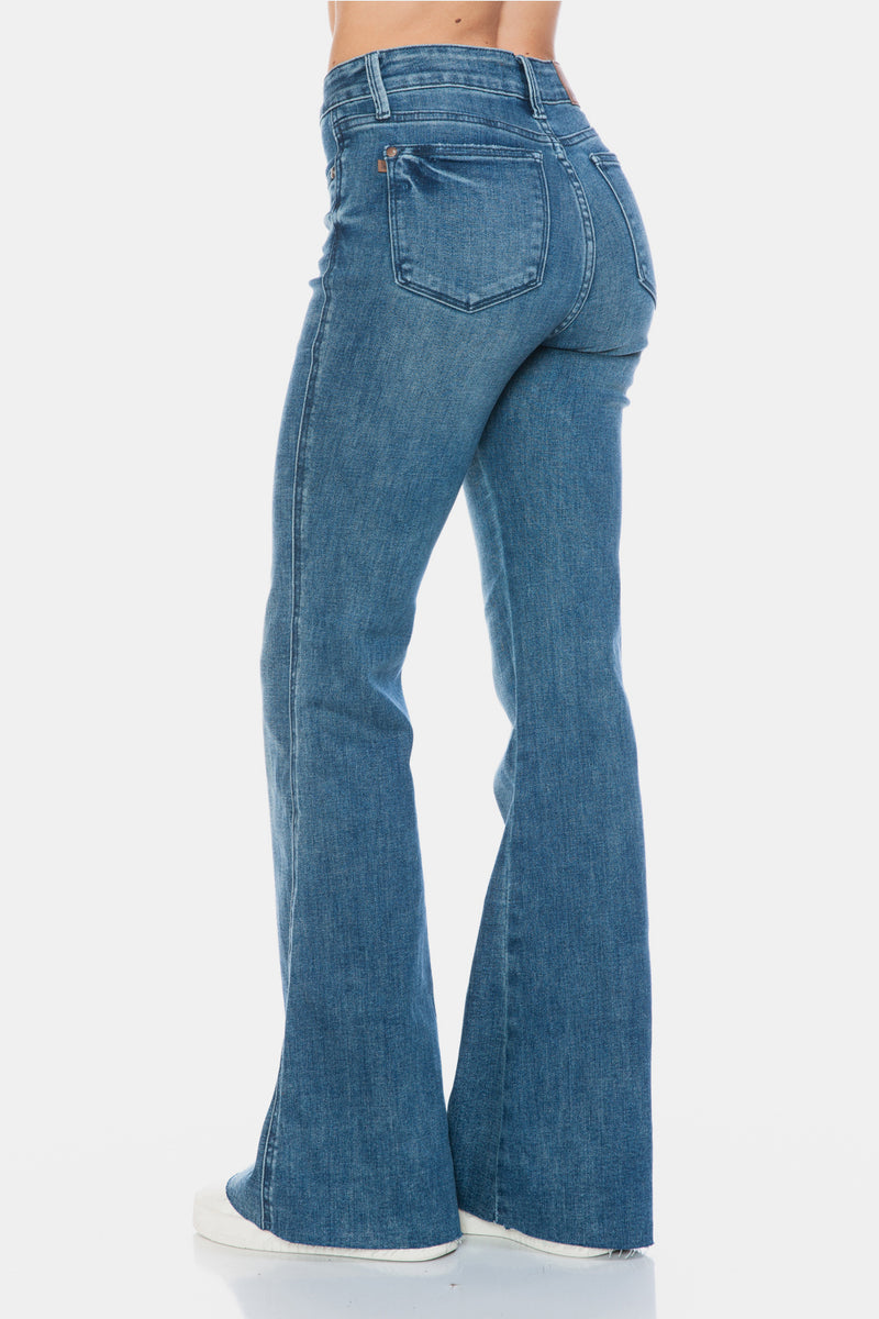 (Judy Blue) Alyssa Tummy Control Flare Jeans