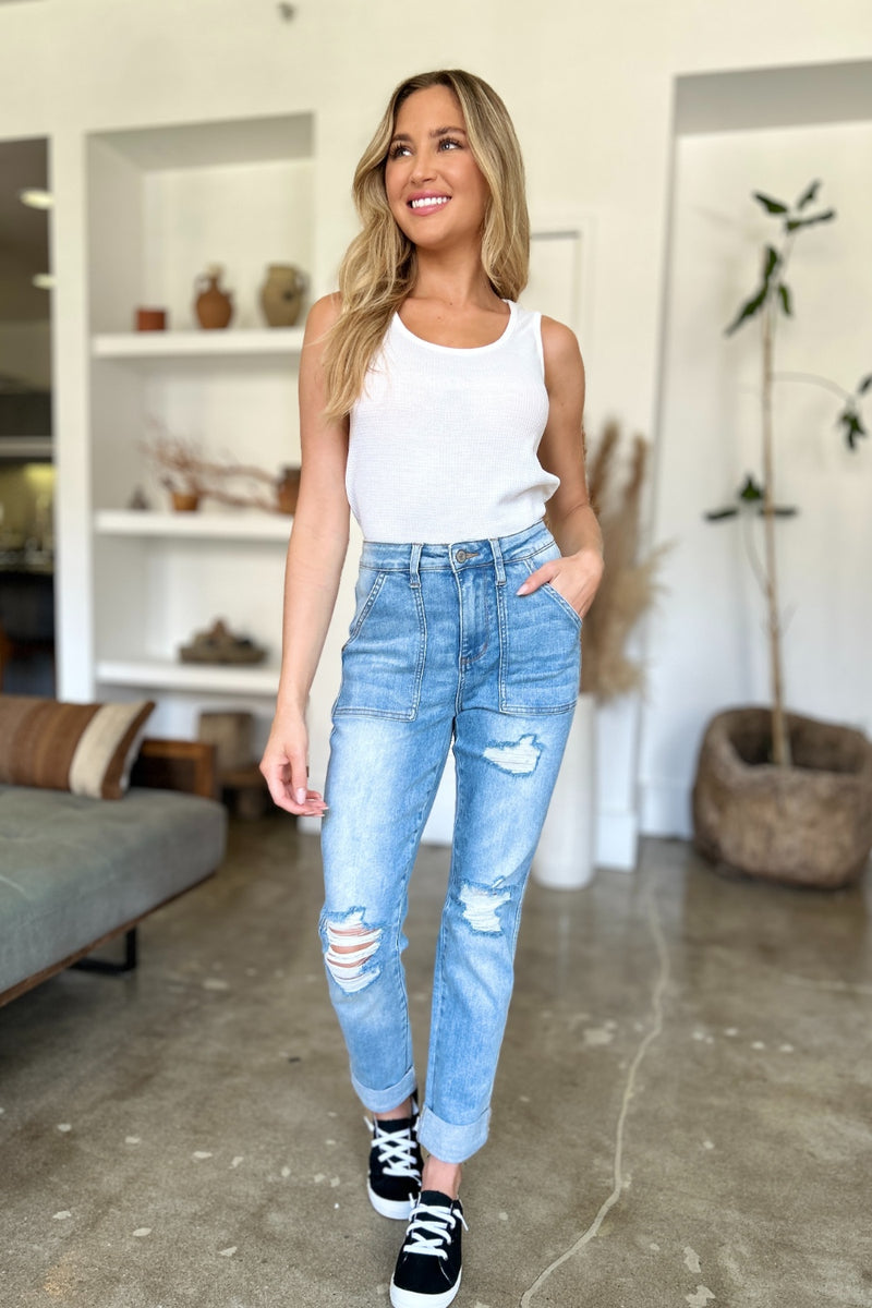 (Judy Blue) Ava Distressed Straight Jeans